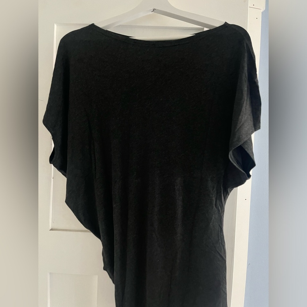 Asymmetrical top by Me and Thee